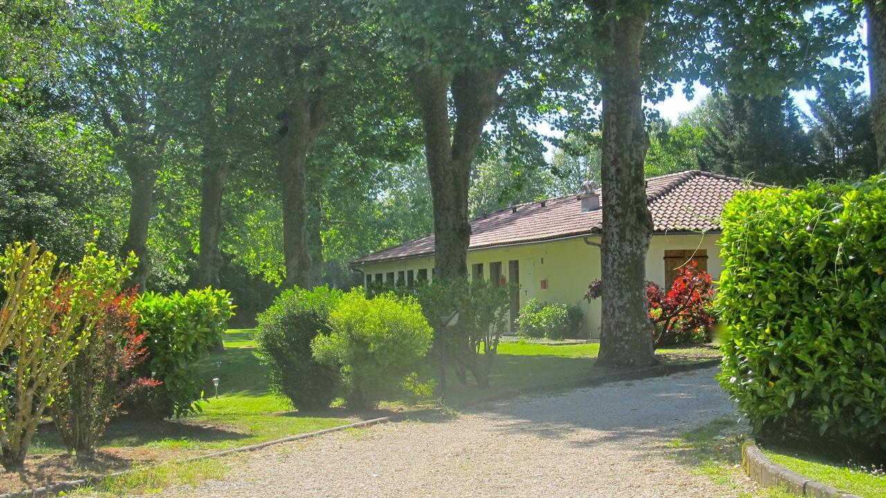 Hotel Restaurant Le Relais De L'Estuaire Etauliers Exterior foto